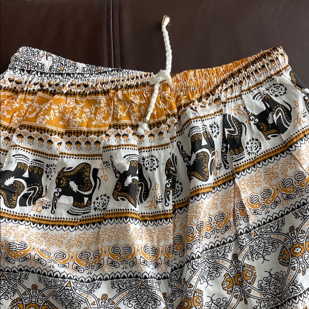 Women's Wide Leg Elephant Print Pants - Picture 3 of 5